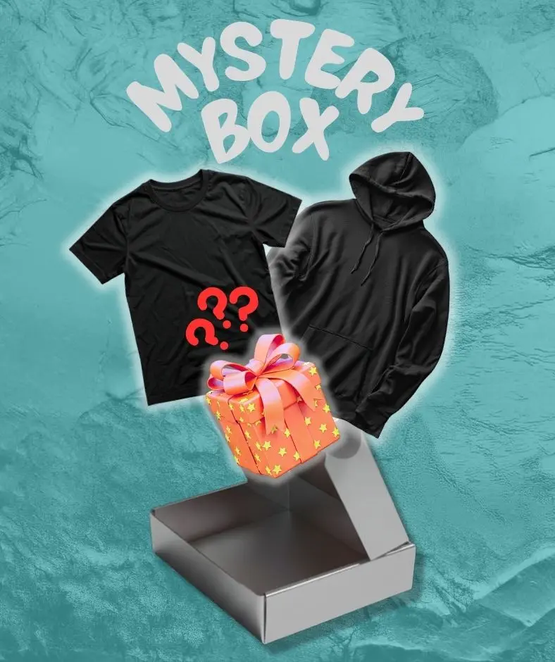 Mystery Box 3: Tricou + Hanorac + Surpriza